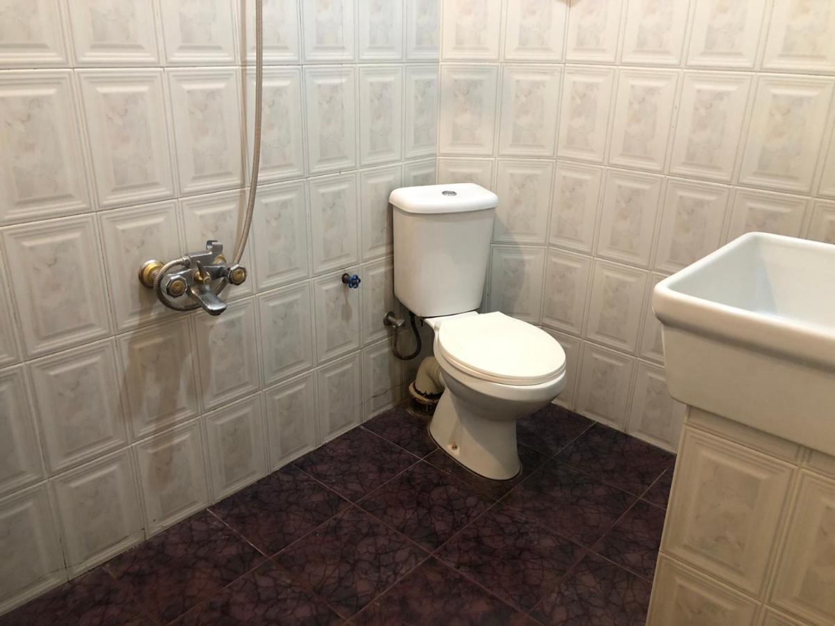 Квартира В Самом Центре Еревана Apartamento Exterior foto